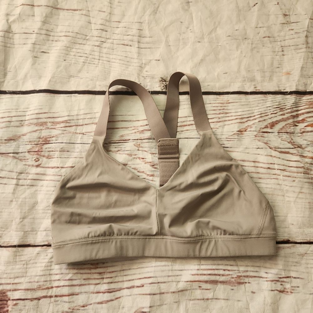 Athleta Pyramid Wireless Racerback Bra Size XS